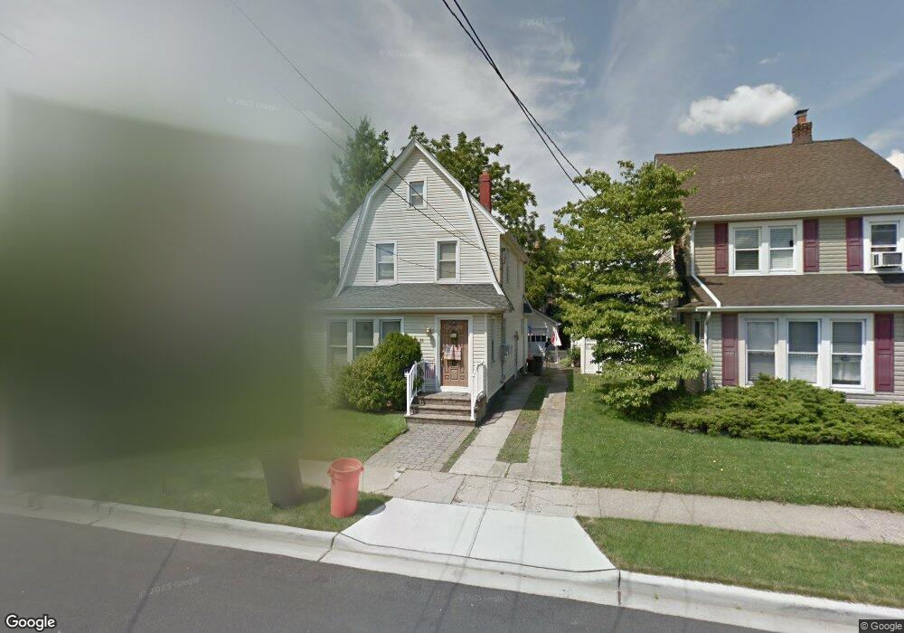 23 Geranium Ave, Mineola, NY 11501 - photo 1