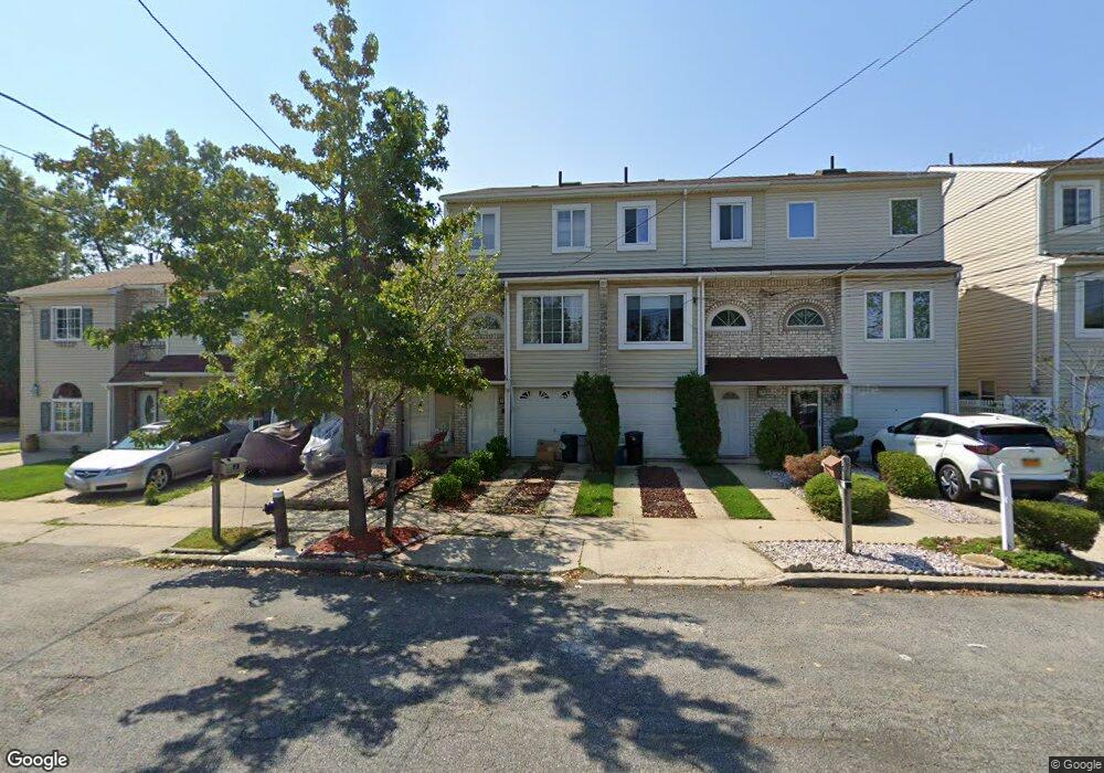 76 Seguine Place, Staten Island, NY 10312 - photo 1