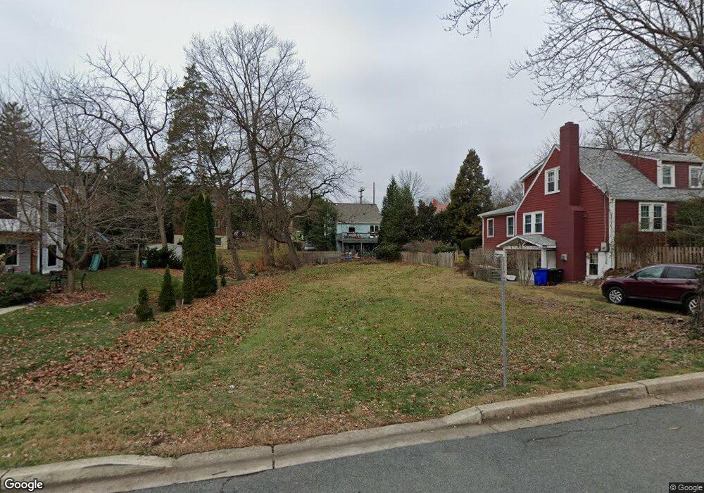 10528 Wheatley St, Kensington, MD 20895 - photo 1