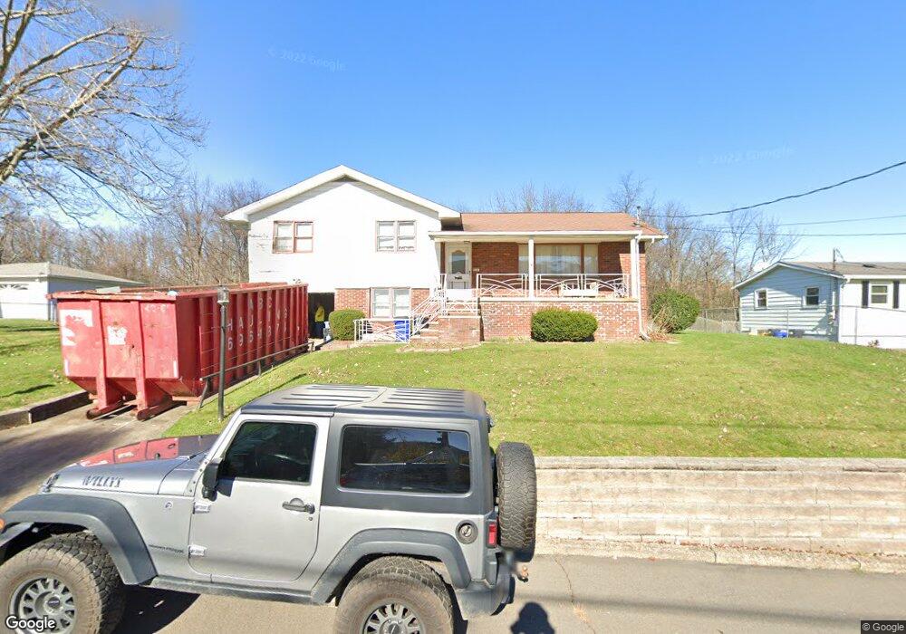 610 Jones St, Nanticoke, PA 18634 - photo 1