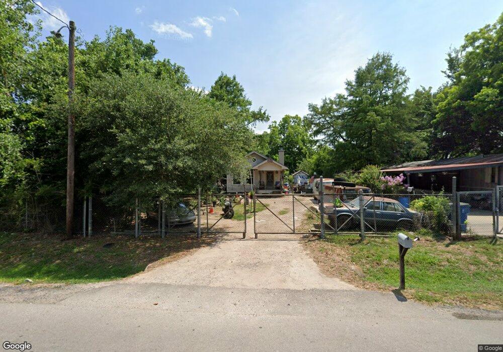 4320 Trenton Rd, Houston, TX 77093 - photo 1