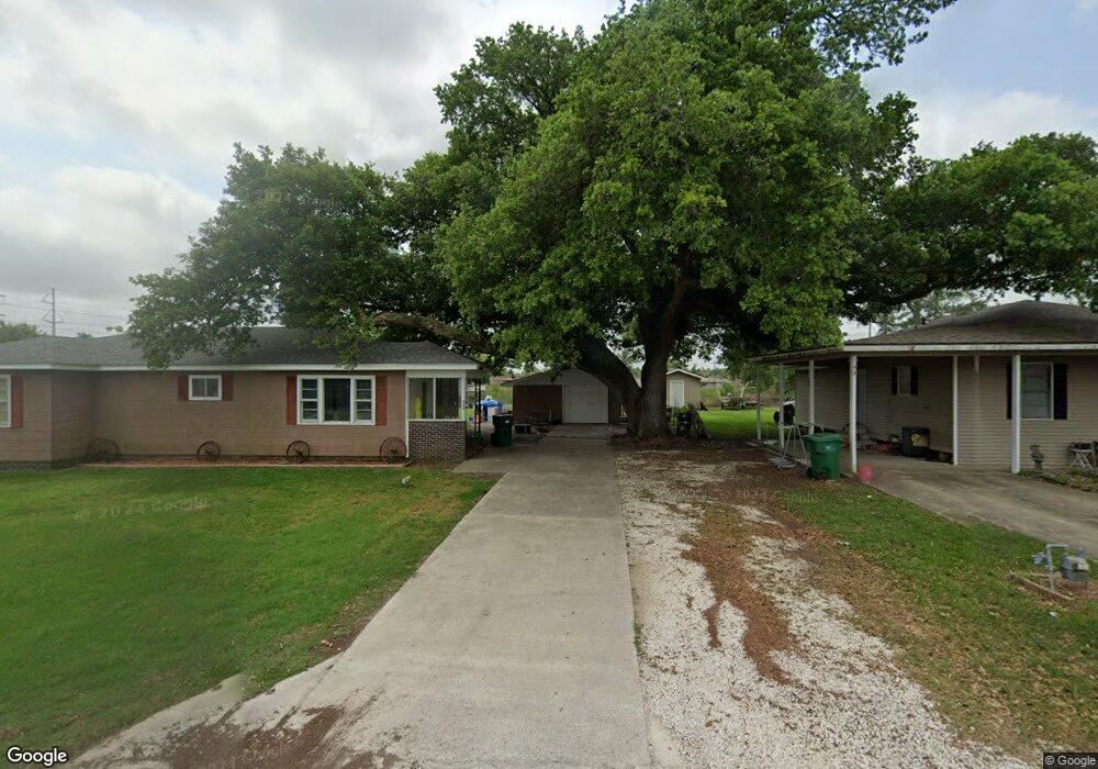 432 Beaugh Rd, Lake Charles, LA 70607 - photo 1