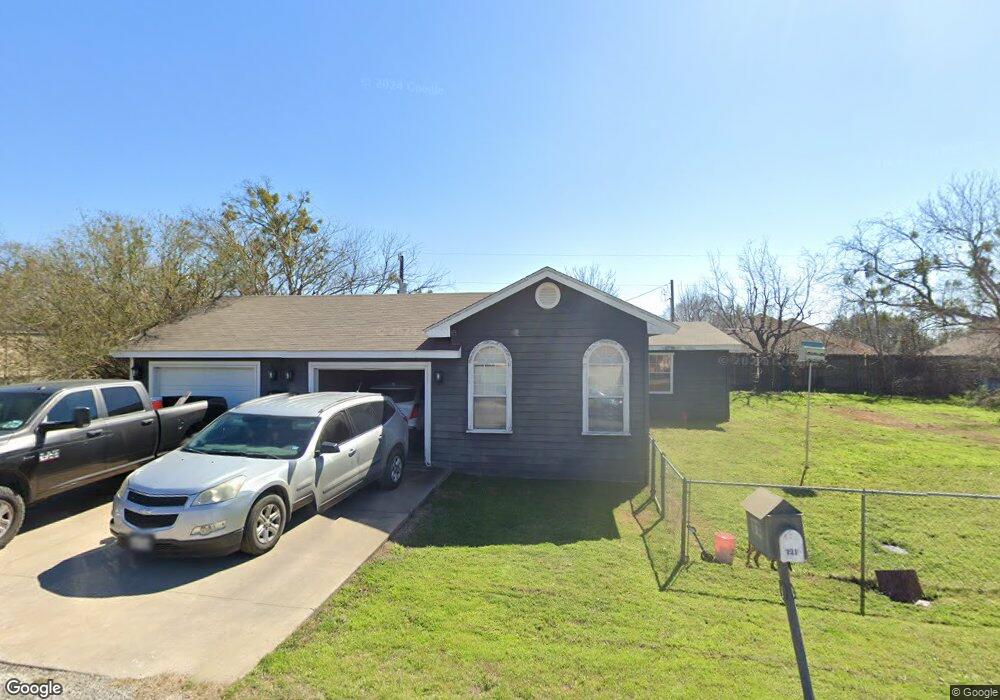 721 Whippoorwill Dr, Granbury, TX 76049 - photo 1