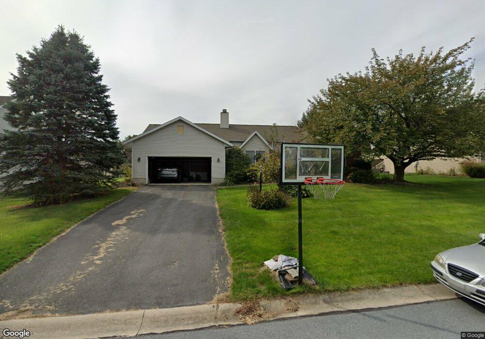 13 Clover Ln, Palmyra, PA 17078 - photo 1