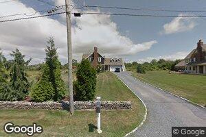 62 Bailey Ave, Middletown, RI 02842