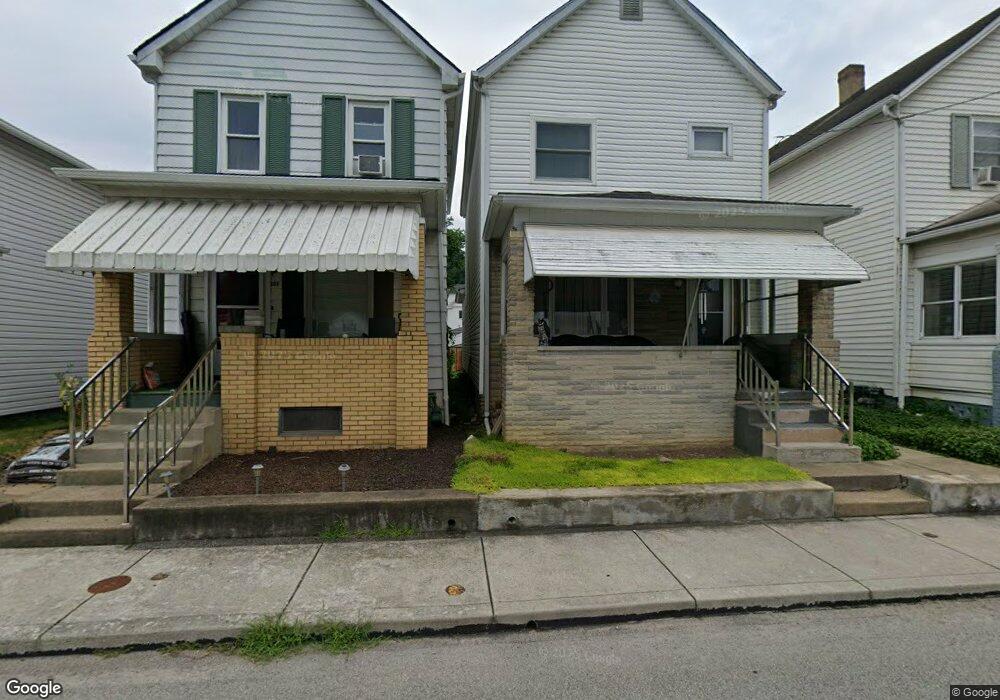 302 Kennedy Ave, East Vandergrift, PA 15629 - photo 1