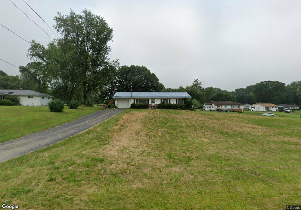 47083 McDonald St, East Liverpool, OH 43920 - photo 1