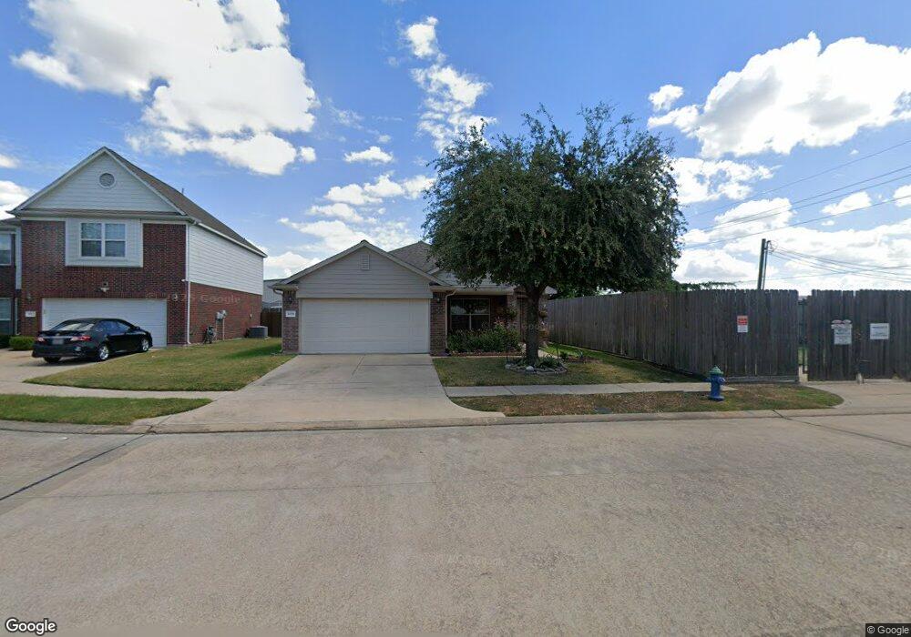 6858 Commerce Creek Dr, Houston, TX 77040 - photo 1