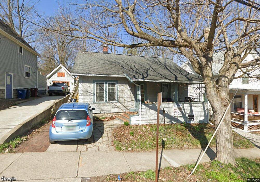 334 Mulholland St, Ann Arbor, MI 48103 - photo 1