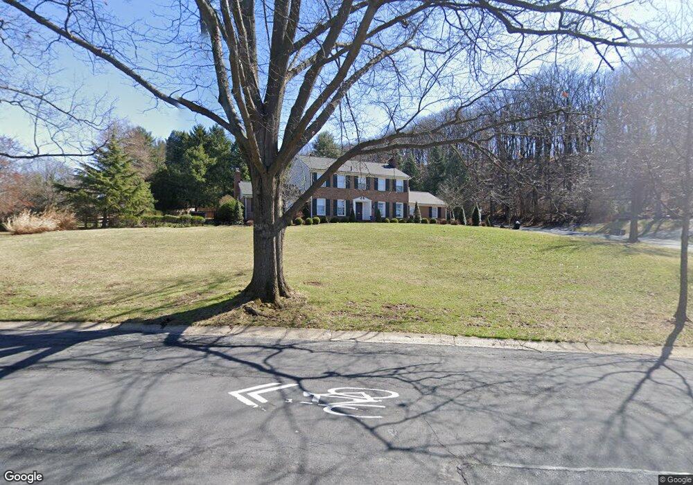 1437 Old Mill Rd, Reading, PA 19610 - photo 1