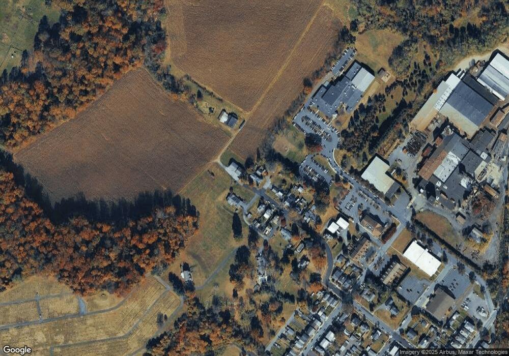 325 W 6th St, Boyertown, PA 19512 - photo 1