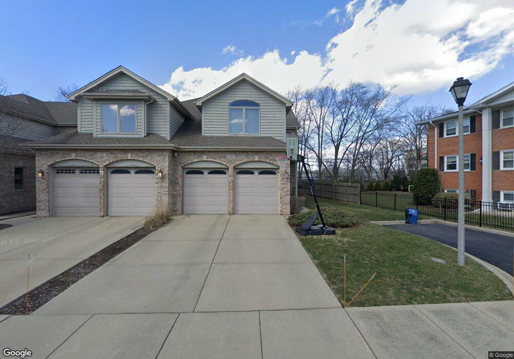191 Mayo Ct unit 22, Elmhurst, IL 60126 - photo 1