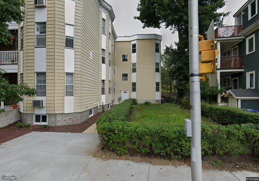 275 Walden St unit 3, Cambridge, MA 02138 - photo 1