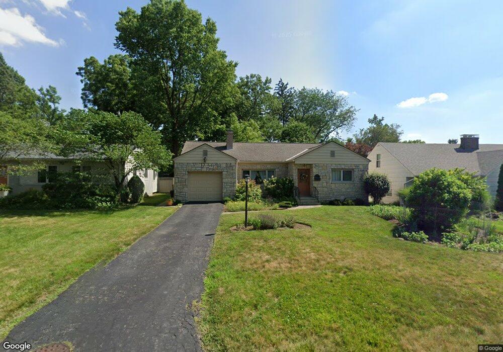 135 Indian Springs Dr, Columbus, OH 43214 - photo 1