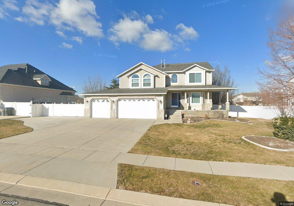 3254 Cameron Park Ct, South Jordan, UT 84095 - photo 1