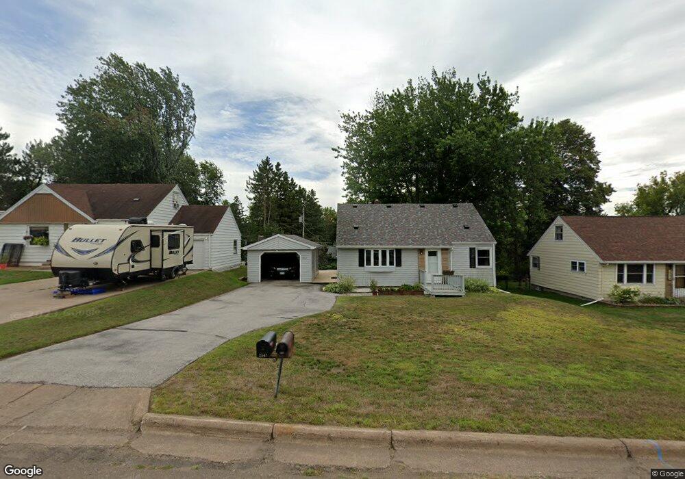 2542 2542 Morris Thomas Rd, Duluth, MN 55804 - photo 1