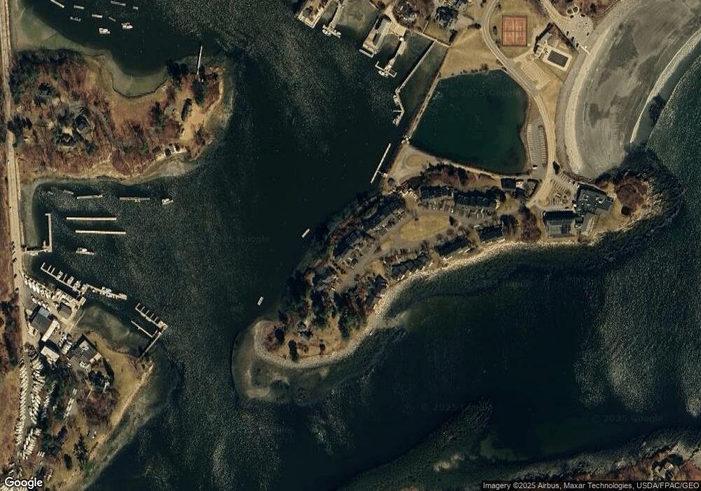 17 Stage Neck Rd unit 5, York, ME 03909 - photo 1