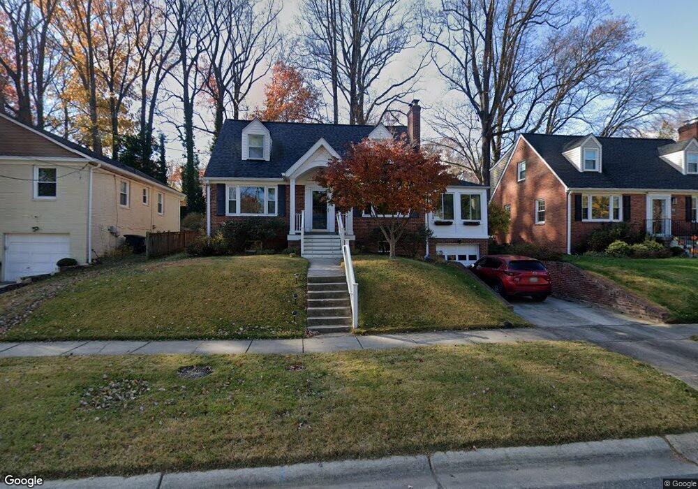9510 Crosby Rd, Silver Spring, MD 20910 - photo 1