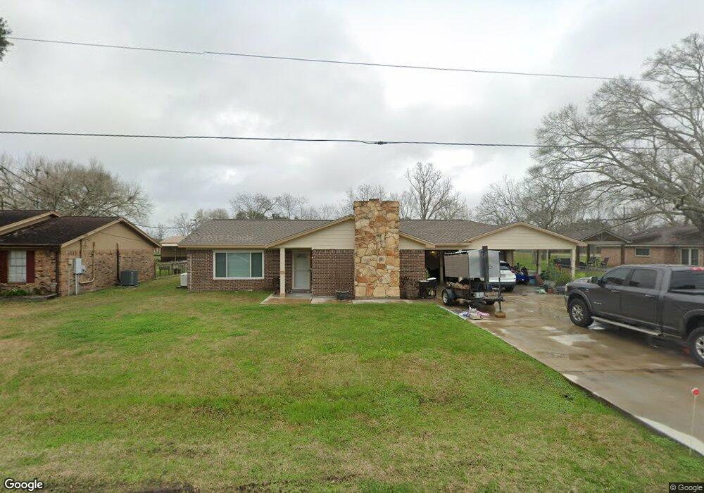 89 Fulton Dr N, Alvin, TX 77511 - photo 1