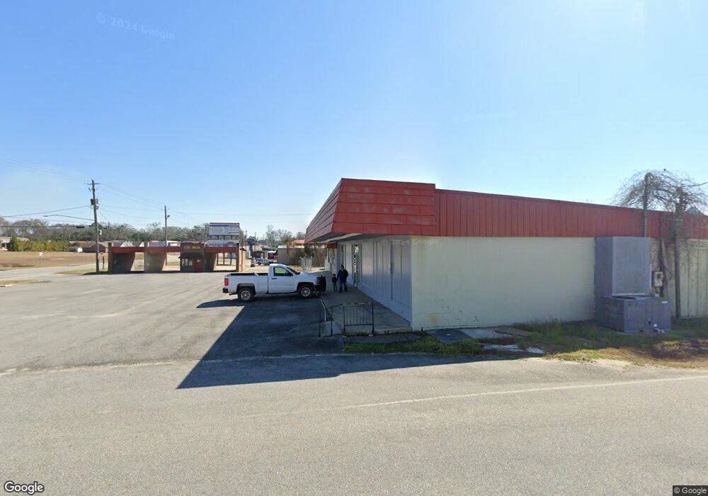 86 E Oak St, Mc Rae, GA 31055 - photo 1