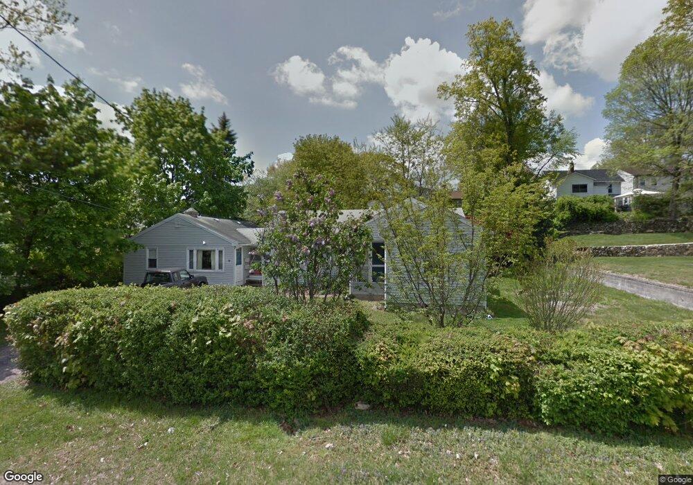 35 Morton Rd unit 1, Waterbury, CT 06705 - photo 1