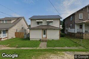 8114 Sycamore Ave, Hamlin, WV 25523