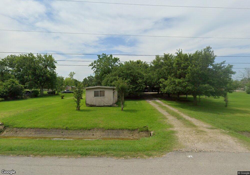 405 County Road 296d, Alvin, TX 77511 - photo 1