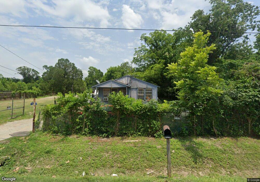 9402 Irby St, Houston, TX 77088 - photo 1