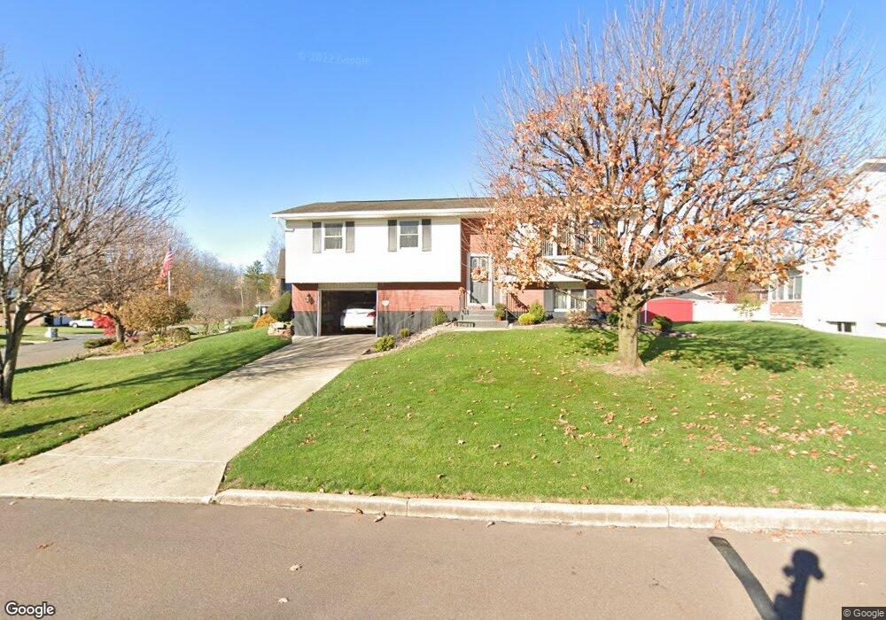 298 Mountain View Dr, Nanticoke, PA 18634 - photo 1