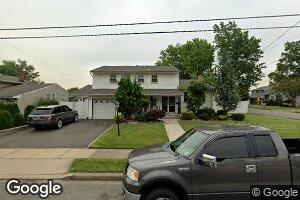 226 Rosewood Ln, Port Reading, NJ 07064