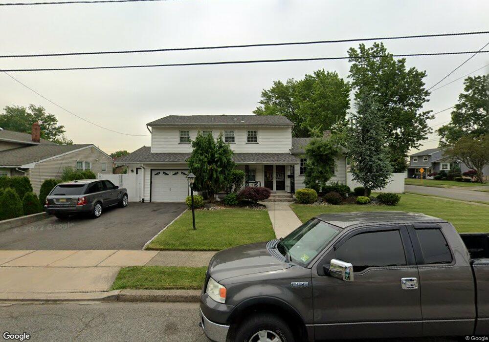 226 Rosewood Ln, Port Reading, NJ 07064 - photo 1