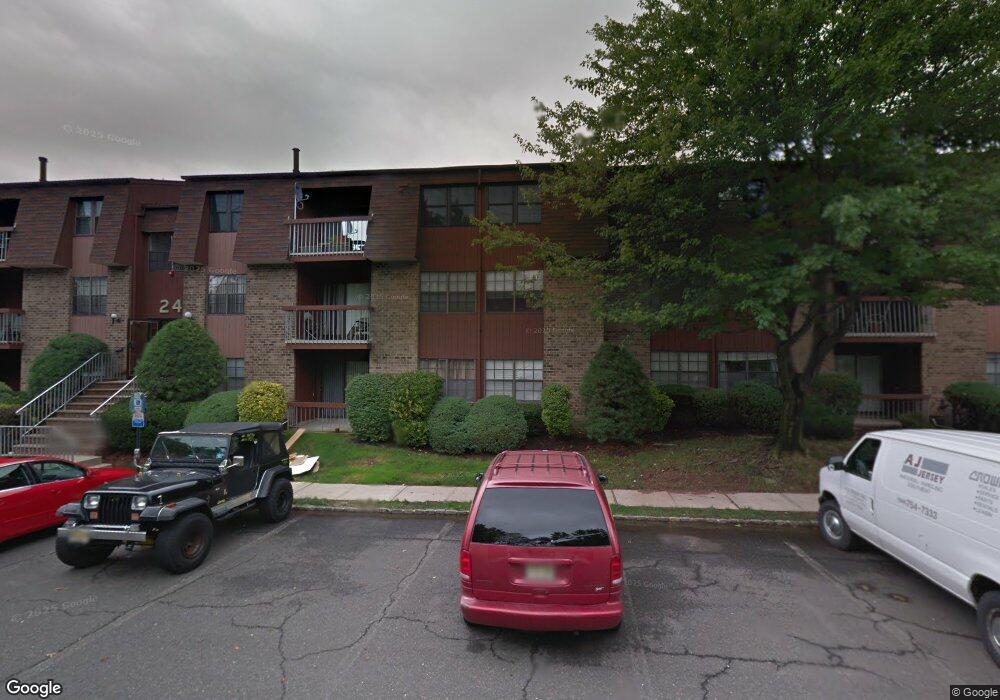 288C Alpine Way unit 2883, Woodbridge, NJ 07095 - photo 1