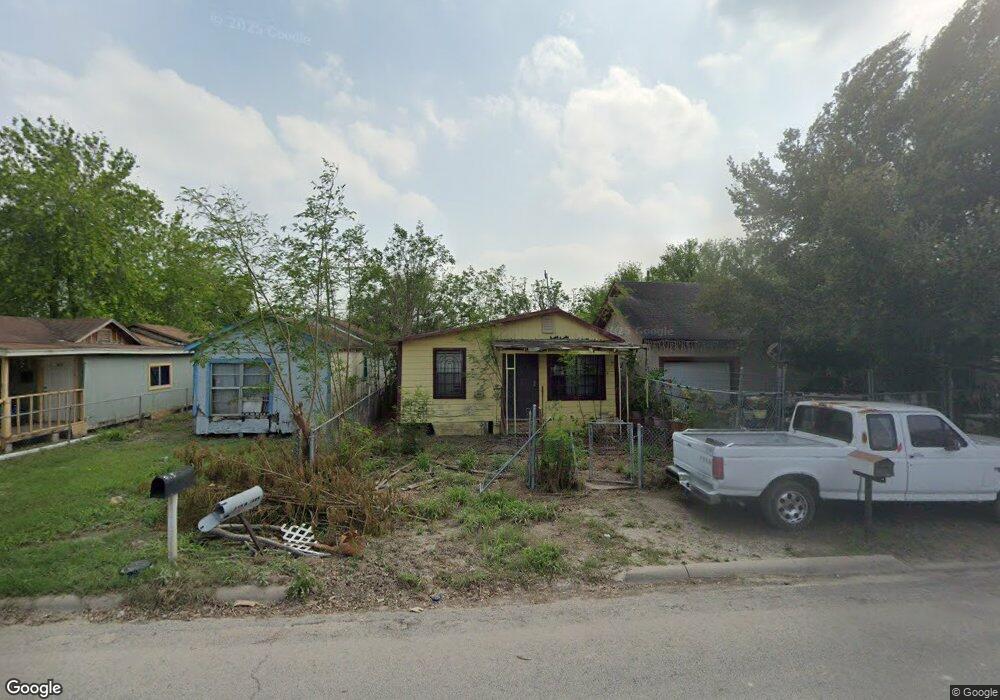 815 W Hawk Ave, Pharr, TX 78577 - photo 1