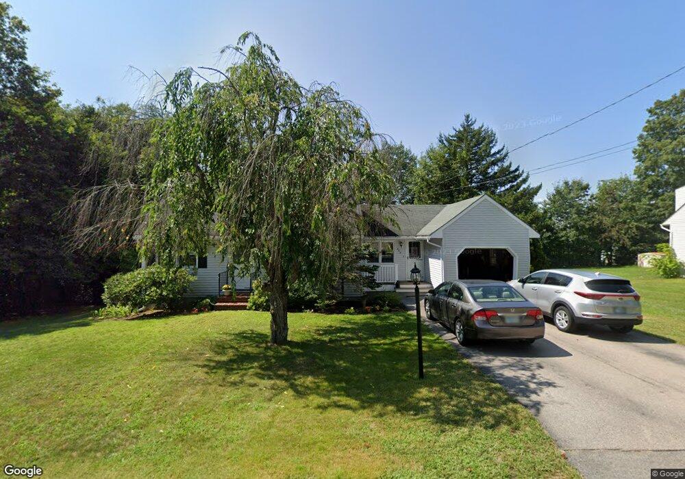 380 Rowe Ave, Pembroke, NH 03275 - photo 1