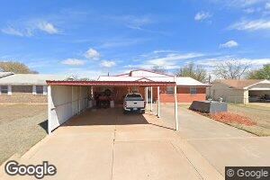 619 E Grand Ave, Sayre, OK 73662