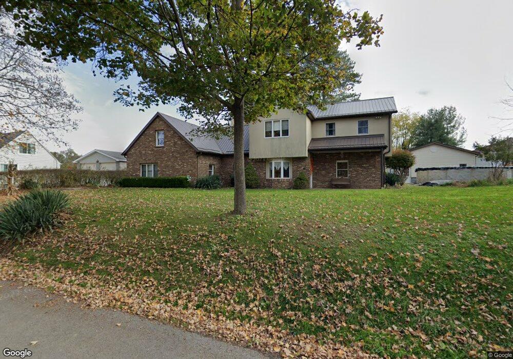 686 Springdale Ave, Wheeling, WV 26003 - photo 1