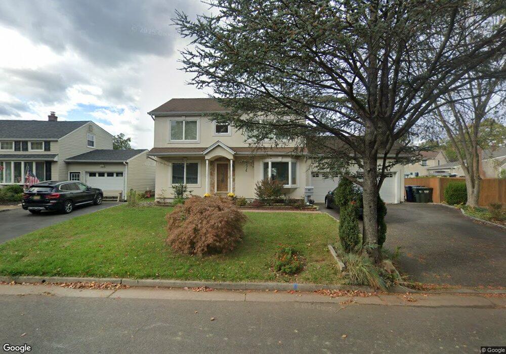 11 Bradley Rd, Clark, NJ 07066 - photo 1