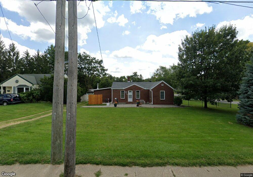 4634 Douglas Ave, Des Moines, IA 50310 - photo 1