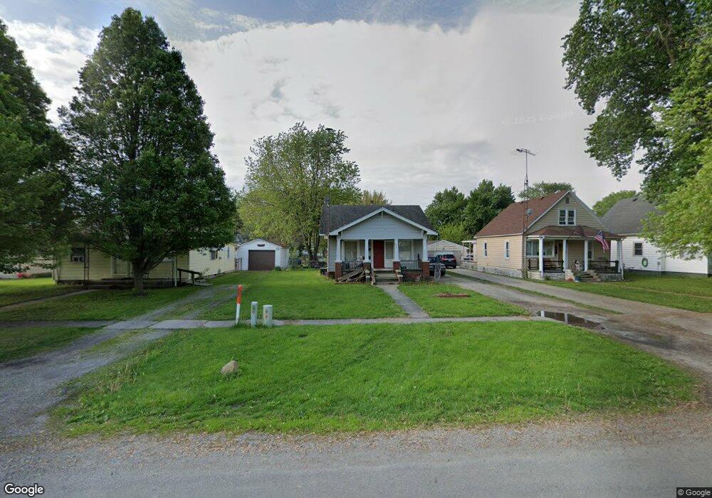 2909 Marion Ave, Mattoon, IL 61938 - photo 1