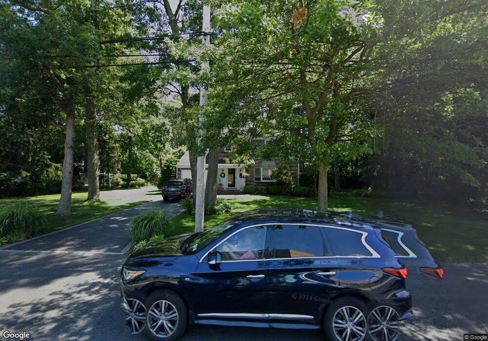 196 Academy St, Bayport, NY 11705 - photo 1