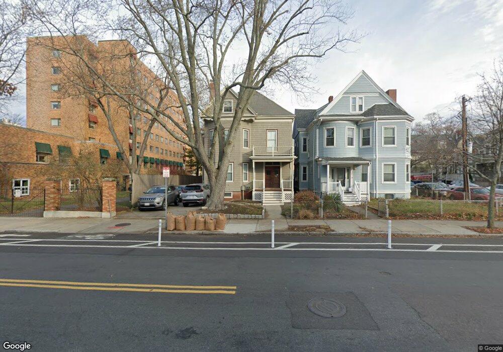 1541 Cambridge St unit 2   1541, Cambridge, MA 02139 - photo 1