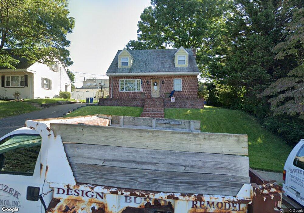 312 Woodlyn Cir, Woodlyn, PA 19094 - photo 1