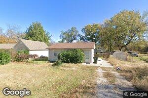 303 S 6th St, Sheldon, MO 64784