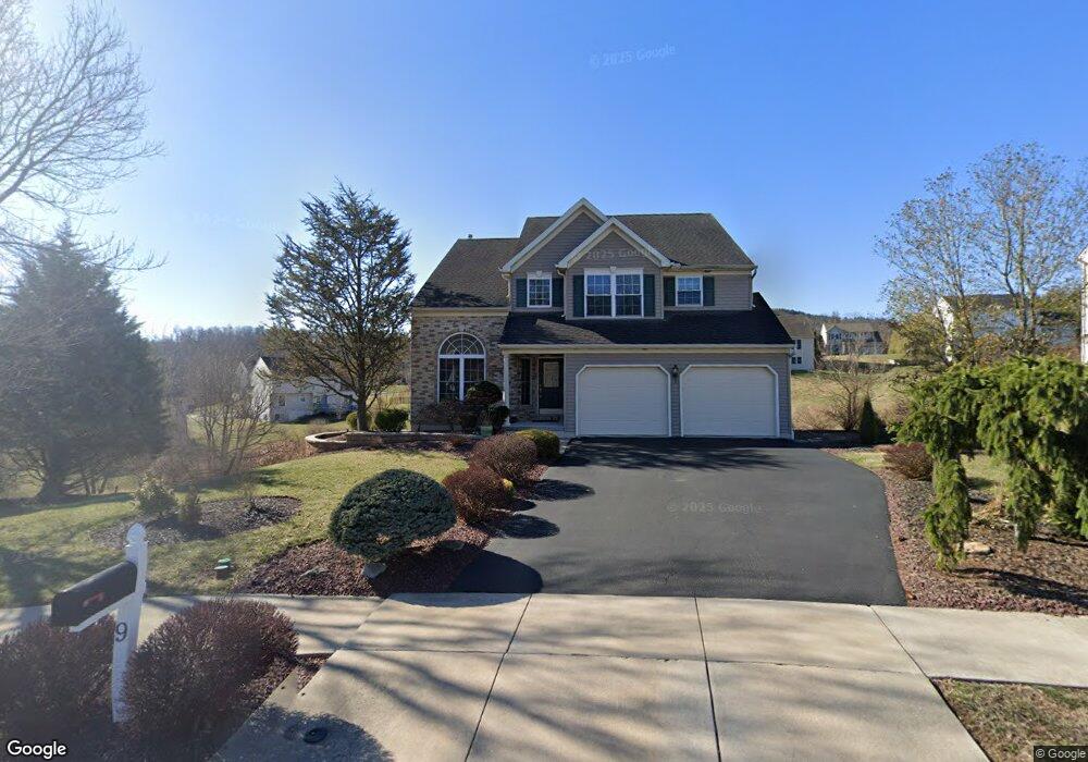 9 Kantner Ln N, Reading, PA 19607 - photo 1