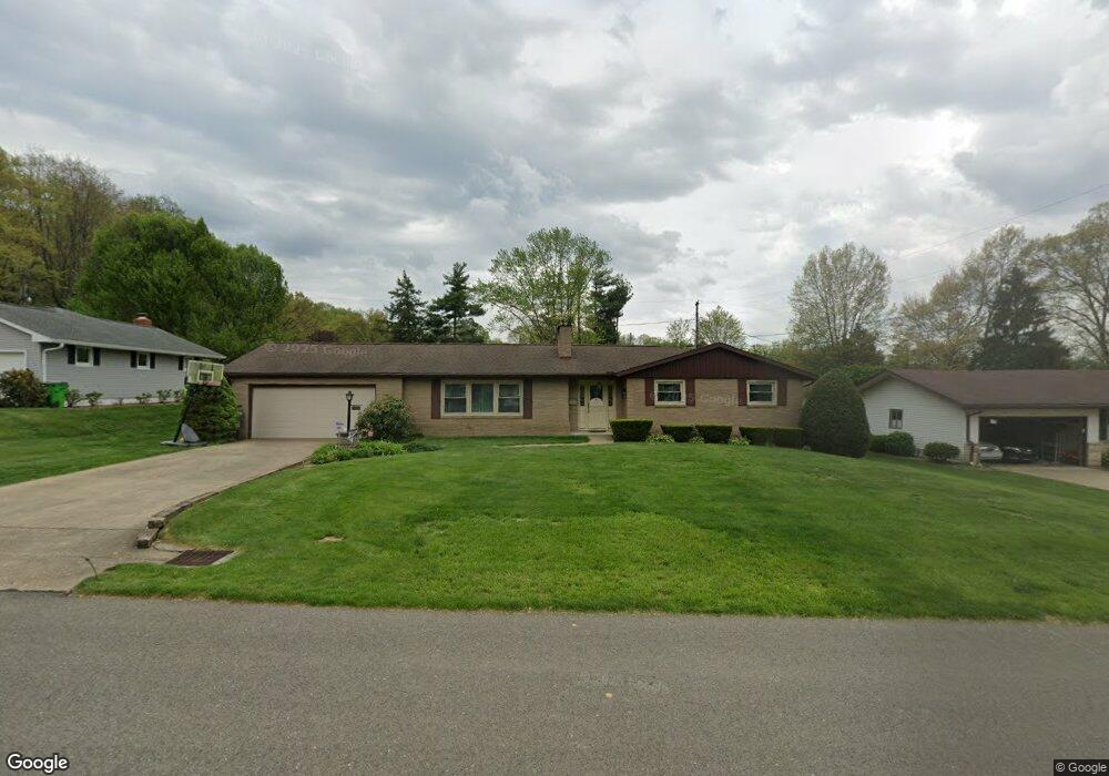 1655 Tuscarawas Ave, Coshocton, OH 43812 - photo 1