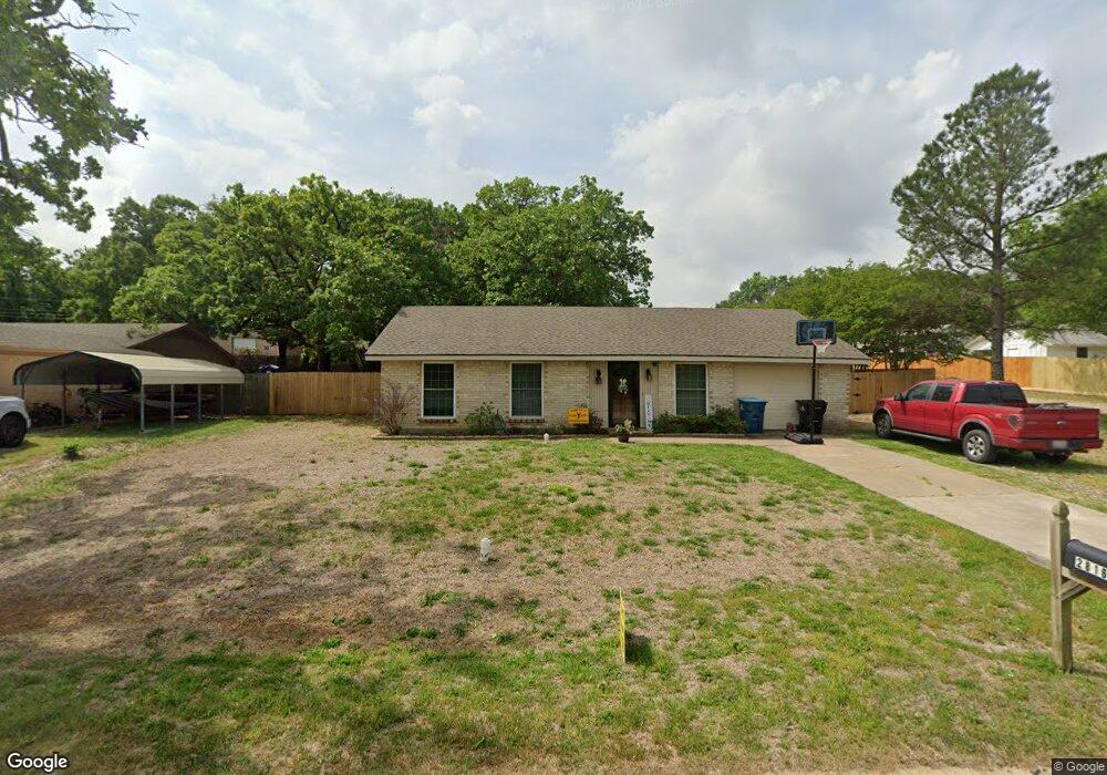 2816 Ray Dr, Denison, TX 75020 - photo 1