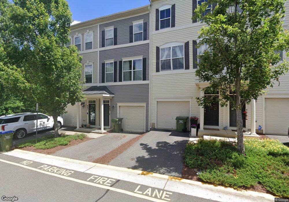 803 Woodstream Blvd unit 902, Stafford, VA 22556 - photo 1