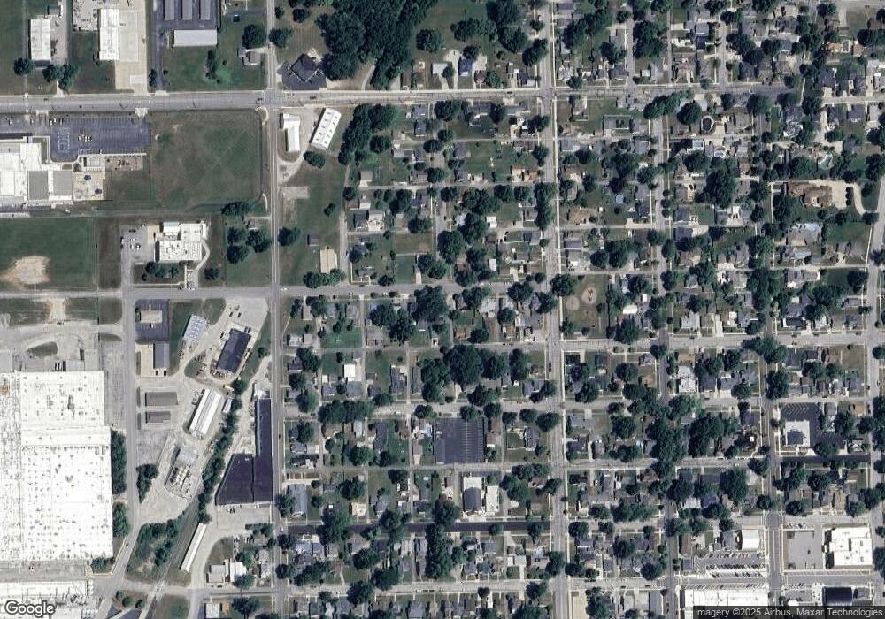 403 Michigan Ave, Auburn, IN 46706 - photo 1