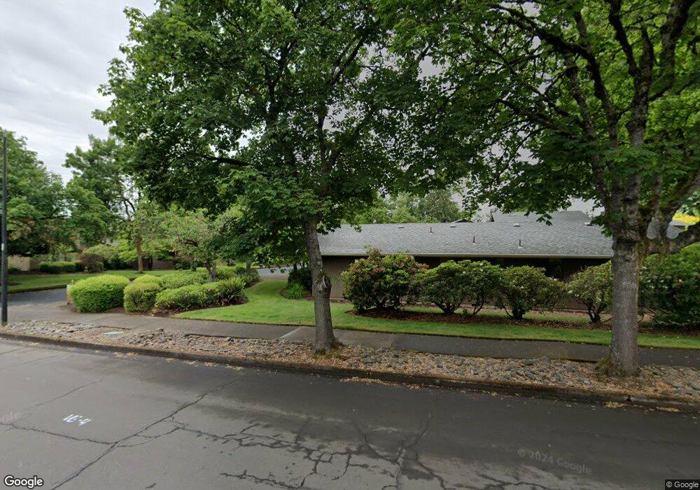 2246 Ridgeway Dr, Eugene, OR 97401 - photo 1