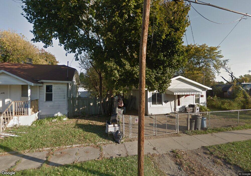 817 Neubert Ave, Flint, MI 48507 - photo 1